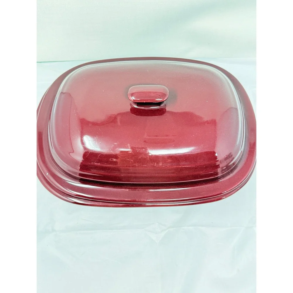Pampered Chef Cranberry Red Deep Covered Baker 3.1 Qt Stoneware 1123 With Lid